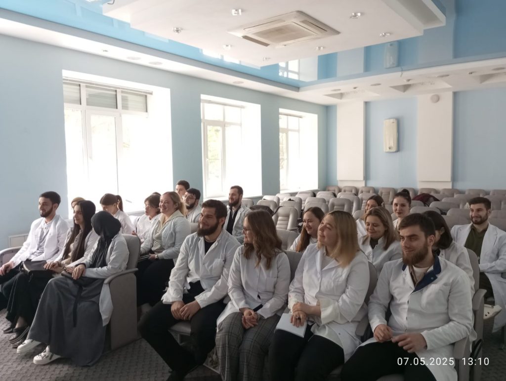 «Брейн-ринг» в которой приняли участие команды студентов 21 и 22 групп лечебного факультета